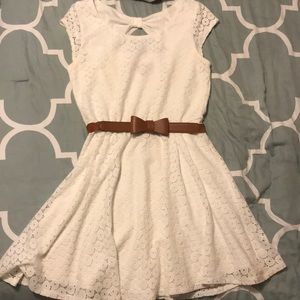 White lace dress